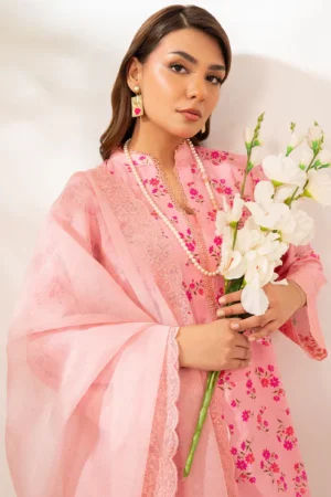 3 Piece - Premium Embroidered Lawn - 563 RTI