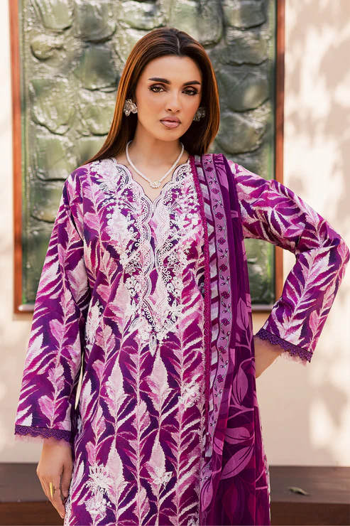 Savoy 3 Piece – Premium Embroidered Lawn – 3736