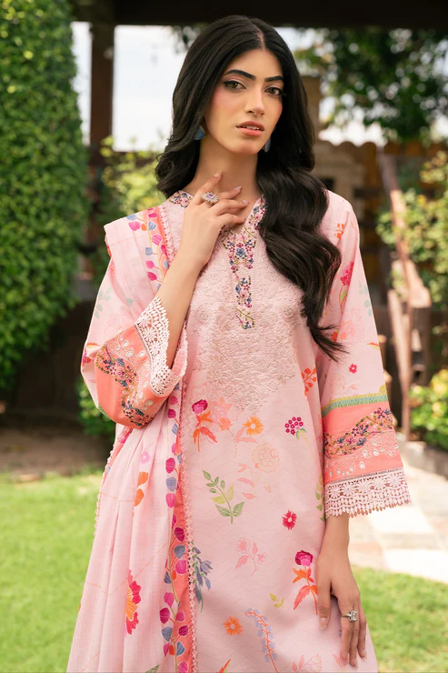 3 Piece – Premium Embroidered Lawn – 3751